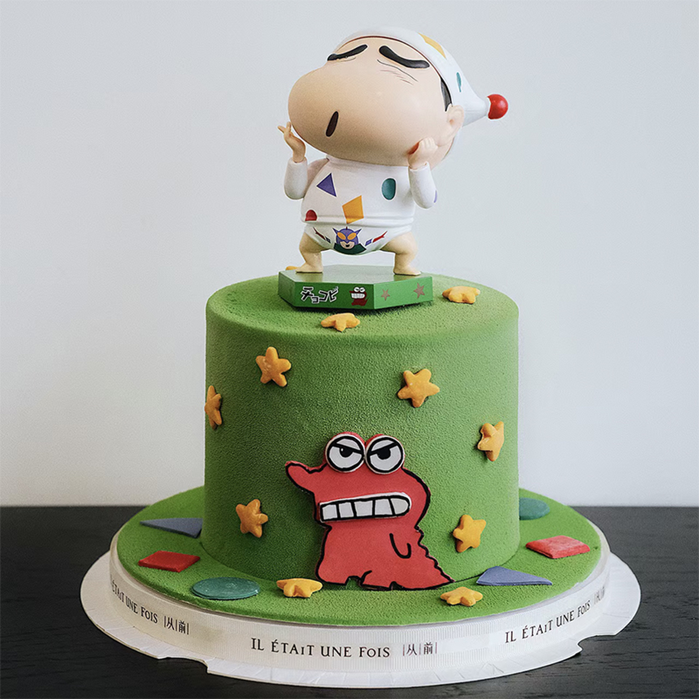 包邮网红烘焙蛋糕装饰摆件卡通睡衣蜡笔小新鳄鱼男孩儿童玩偶插件