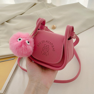 个性 可爱小众设计迷你马鞍包 气质儿童小包包女孩斜挎包2025夏新款