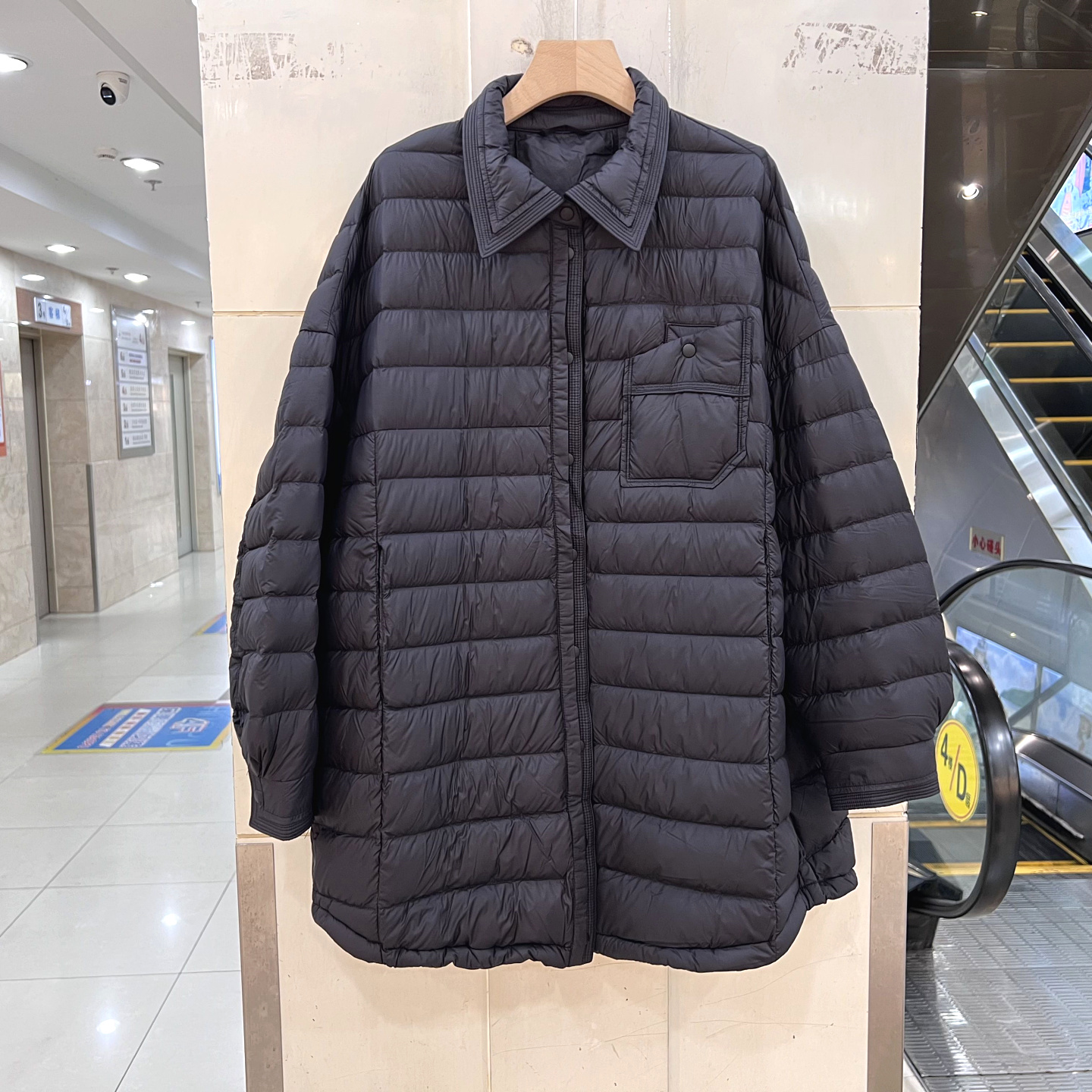 2025秋冬新版轻薄排骨衬衫领羽绒服女中长款宽松廓形90白鸭绒外套