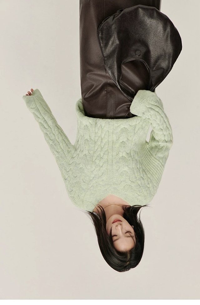 官方300多茵m家慵懒风粗线麻花v领毛衣女26秋冬法式保暖厚针织衫