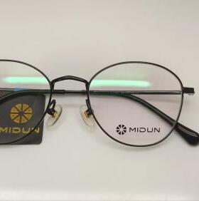 MIDUN/米顿时尚青少年男女款纯钛眼镜架多边形近视镜全框 T17061