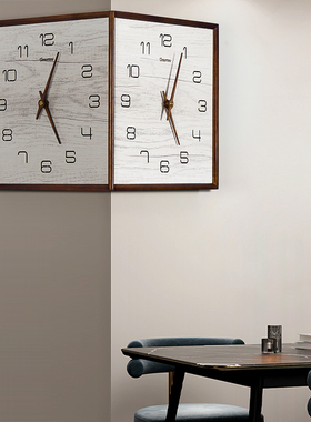 汉时创意墙面转角双面挂钟方形实木客厅餐厅墙角静音阳角挂钟W199