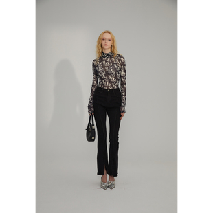 MYMO字母印花高领上衣M3Y620M