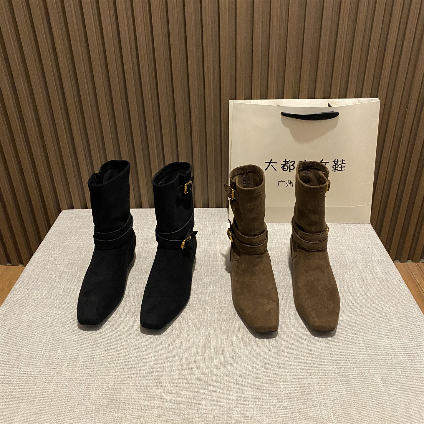 2025秋冬新款复古皮带扣短靴女磨砂皮粗跟百搭显瘦短筒靴时装靴子,女鞋,时装靴,淘宝优惠券,粉丝福利购,淘宝优惠卷
