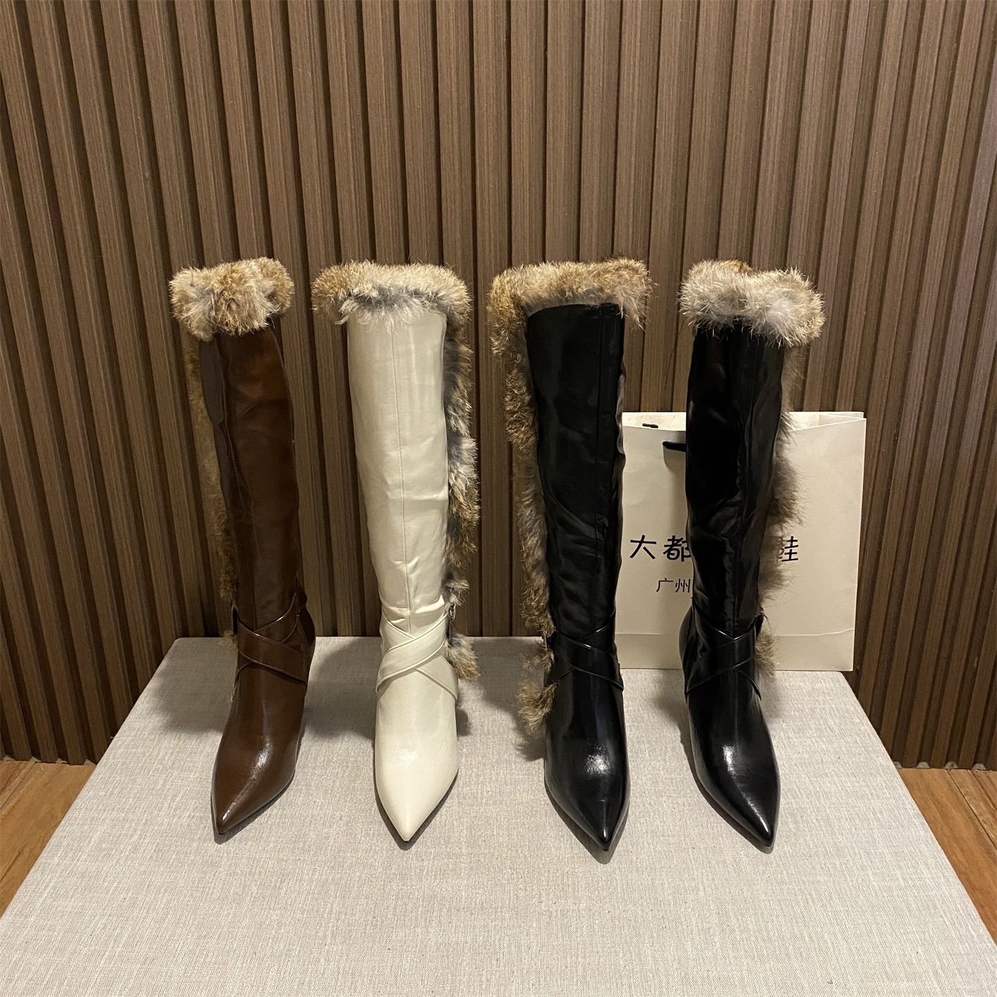 新款真皮高筒加绒保暖长筒靴