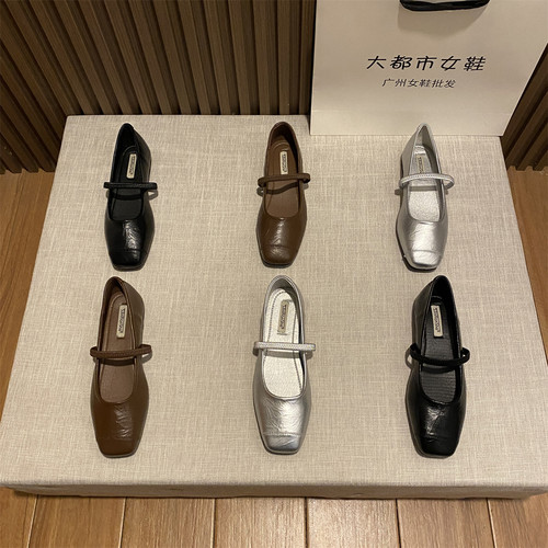 平底方头玛丽珍单鞋百搭晚晚鞋
