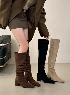 Qiany爆款复古方头绒面