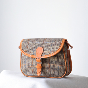 Tweed Harris 暖到心坎秋冬女士包包斜挎包 羊毛拼皮马鞍包