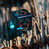 海蓝锆石DnD骰子COC跑团色子龙与地下城宝石克苏鲁数字20面定制