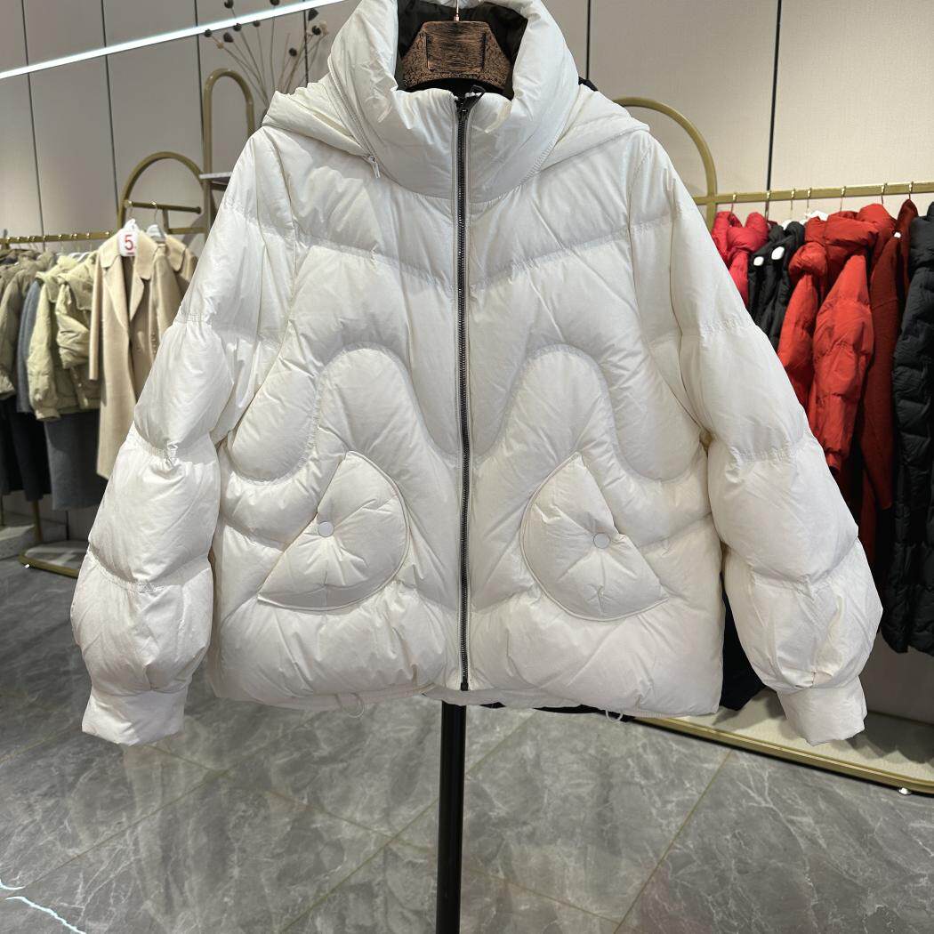 品牌专柜2024冬季新品羽绒服女90白鸭绒短款休闲宽松显瘦M23036