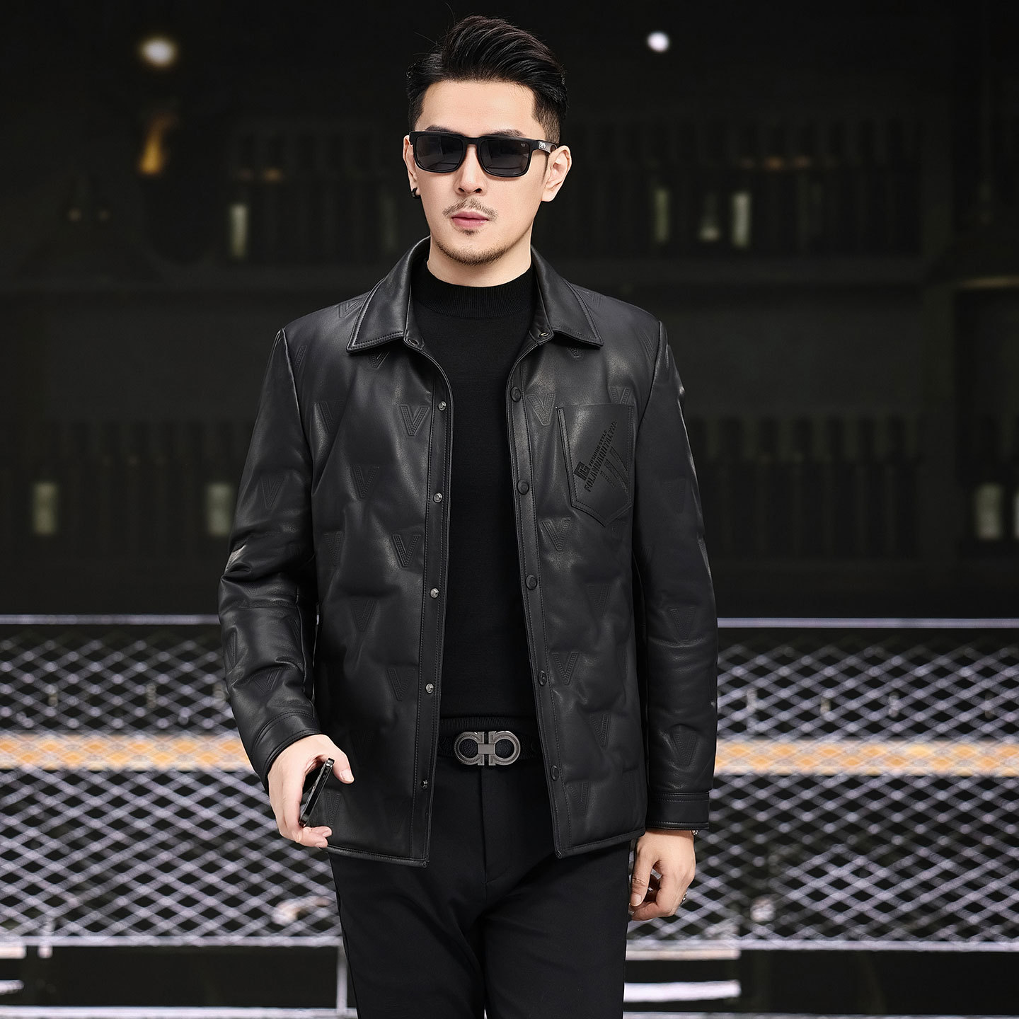 男士真皮纯色羽绒服2025秋冬季新款男装中年商务休闲简约舒适