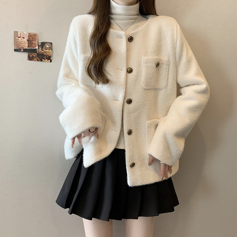 2025秋冬新款胖mm大码女高级感收腰加厚保暖外套上衣20728