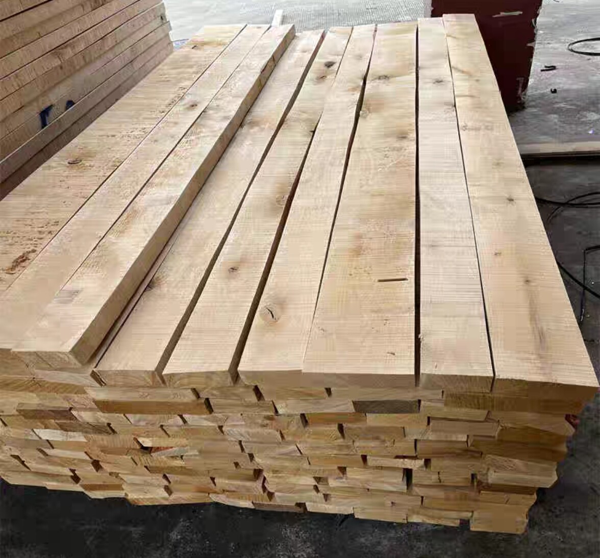 欧洲俄罗斯桦木毛料毛板有结巴木材木料板材DIY家具料