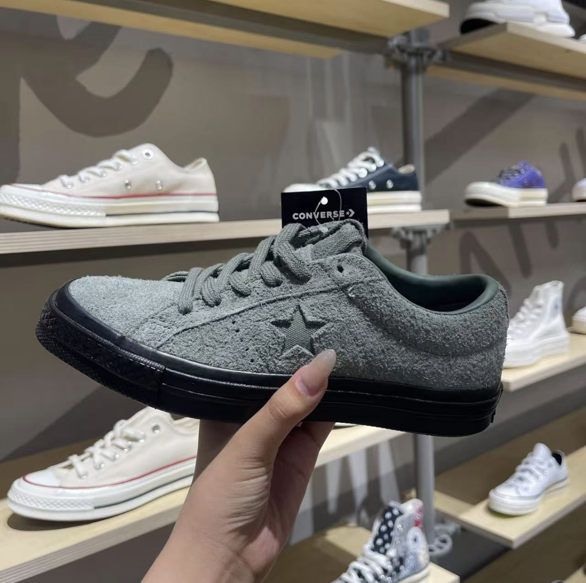 Converse匡威 One Star 绒面革低帮男女滑板鞋灰色军绿色163373C