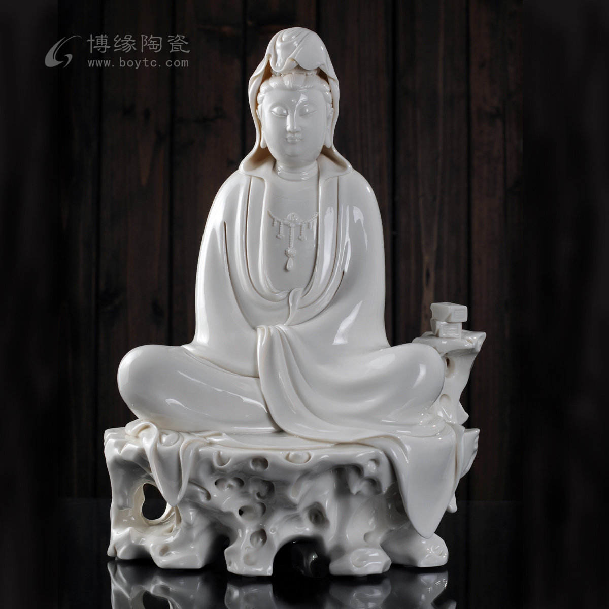 禅心德化白瓷坐岩石披坐观音陶瓷雕塑家居德化大师名家苏杜村作品