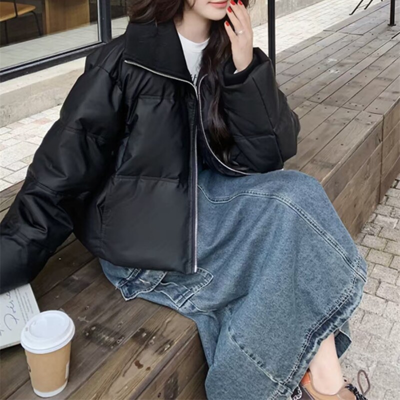 巴宝恩休闲短款翻领冬季羽绒服