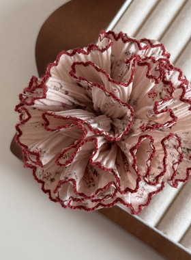 小众个性碎花褶皱布艺花朵抓夹中号发夹盘发鲨鱼夹发饰新款头饰