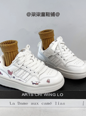 2025冬季新款儿童印花卡通小白鞋女童休闲板鞋男童软底运动鞋潮鞋