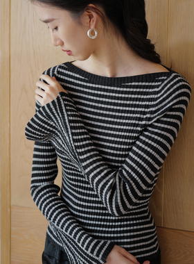 无有无印黑白条纹长袖喇叭袖一字领修身显瘦针织衫毛衣25172