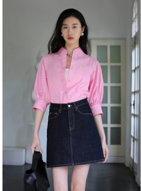 时髦粉色棉质舒适透气立领泡泡袖七分袖宽松衬衫M23143