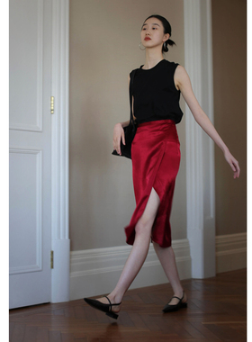 无有无印酒红色亮面醋酸时髦开叉显瘦修腰半身裙24196