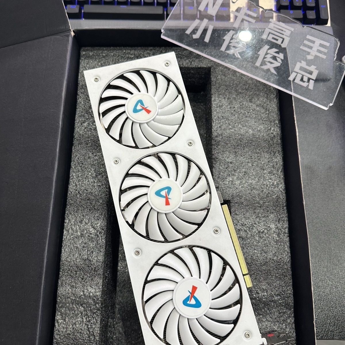 rtx3080映众白色电竞叛客10G独立显卡海景房装机首选电脑外接显卡 电脑硬件/显示器/电脑周边 企业级显卡 原图主图