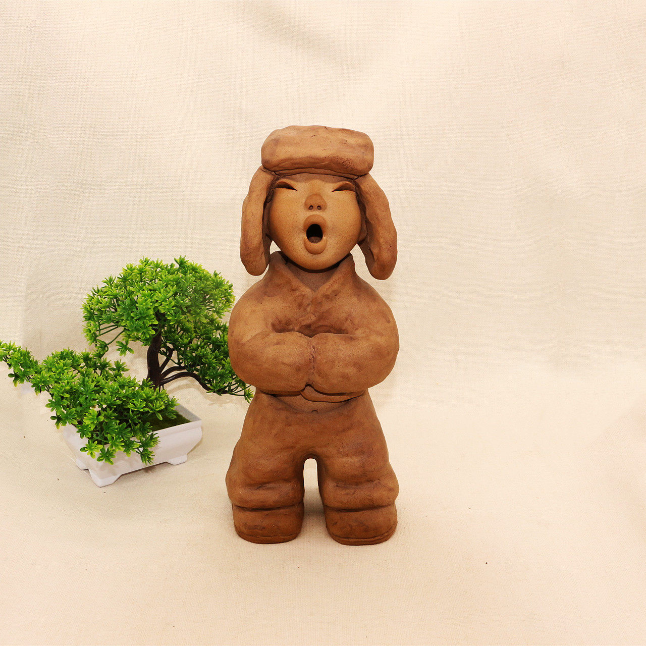 陶土人物 陶艺  家居摆件 雷锋陶人 中式酒店装修 陶瓷人物摆件