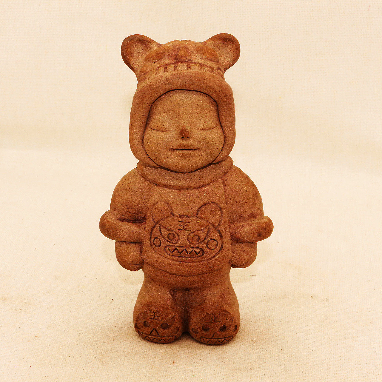 手工陶艺人物 创意泥人 陶土娃娃人物 陶瓷娃 陶人泥塑长虎头娃