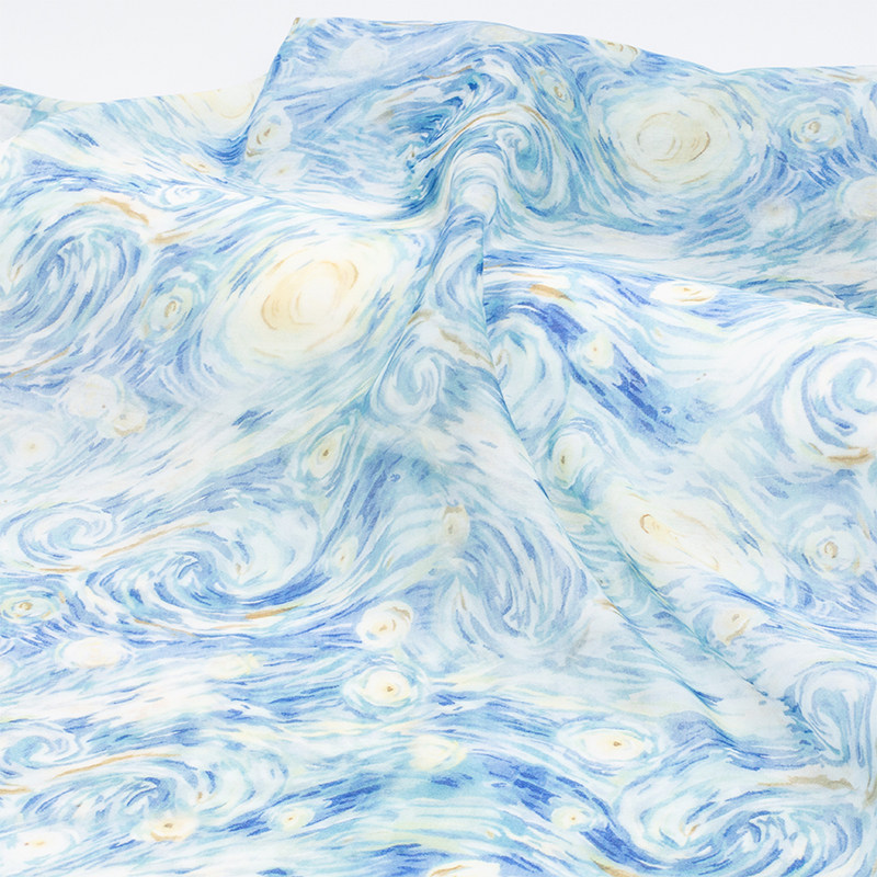 轻柔半透梵高的星空天丝面料服装