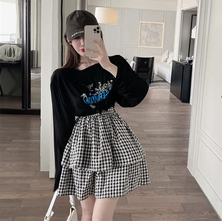 Real price fashion letter printed long sleeve T-shirt + high waist plaid skirt