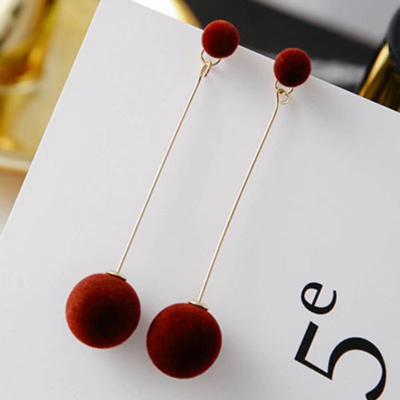 秋冬新款安可拉红毛绒球耳环女气质长款流苏耳钉圣诞新年耳饰
