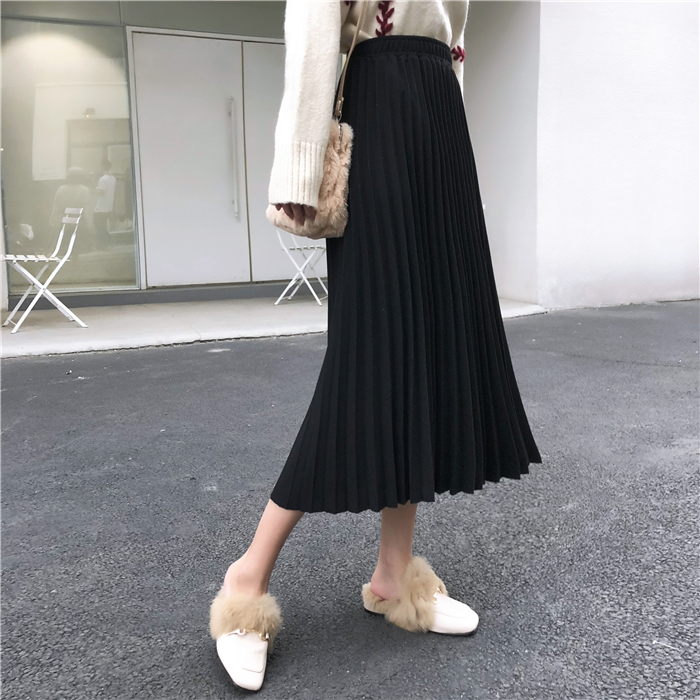 Knitted Half-length Skirt Female Autumn and Winter New Korean Version High Waist Slim Medium-length Baitao Pure A-pleated Skirt