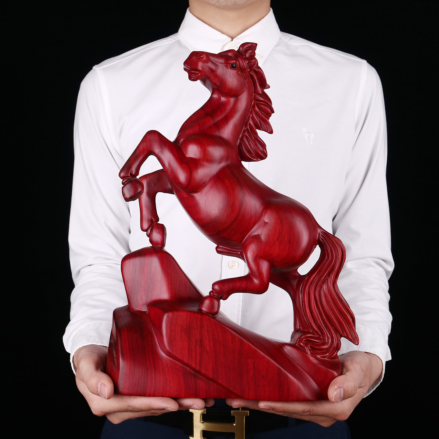 红花梨木雕马摆件实木工艺品送领导办公室桌面马到成功生肖马摆件