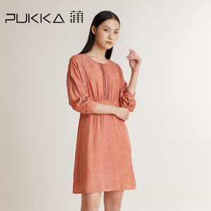 Pukka蒲牌女装桑蚕丝连衣裙2022春装新款设计感高腰裙子商场同款