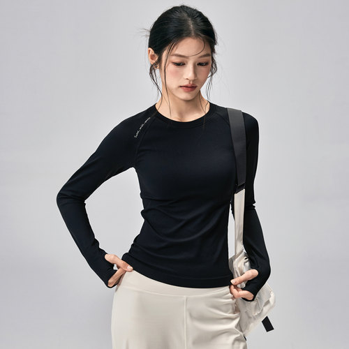 健身女孩带胸垫速干瑜伽服长袖秋