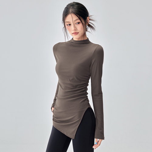 健身女孩收腰半高领绝美瑜伽长袖