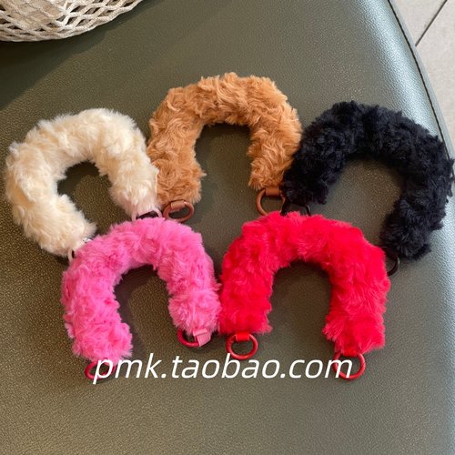 手机挂链短款保暖毛绒绒便捷手拎防丢时尚包链挂件适用苹果华为女