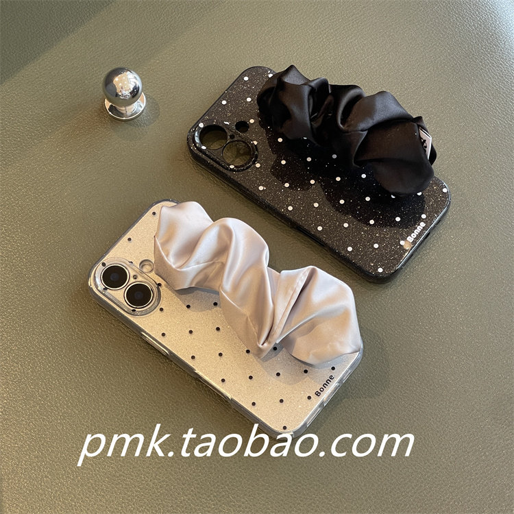 少女复古银黑小波点弹力手腕带丝巾适用于iPhone16pro手机壳新款15promax苹果13褶皱绸布14pro保护套手提手拎,3C数码配件,手机保护套/壳,淘宝优惠券,粉丝福利购,淘宝优惠卷