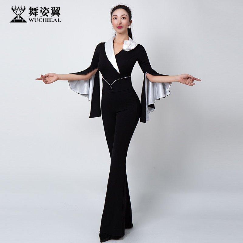 舞姿翼形体服走秀高端套装演出