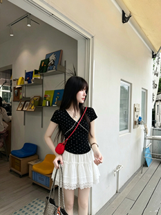 JIAYI纯欲风辣妹性感波点短袖上衣女夏季新款设计感小众修身显瘦