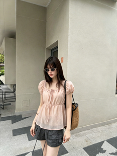 JIAYI韩系甜美风泡泡袖系带修身小衫