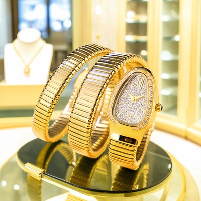 女士手表蛇形时尚气质高级感女表中古小众土豪金2025新款腕表潮流