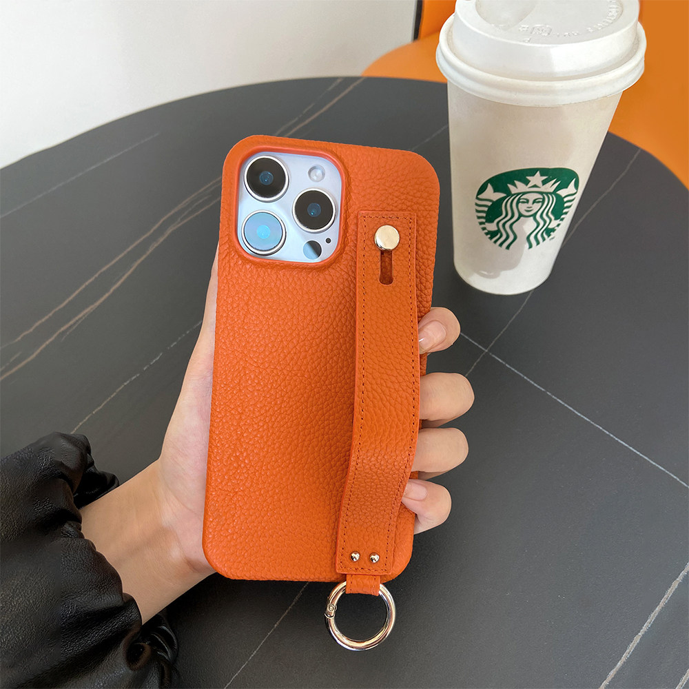 荔枝纹真皮腕带适用苹果16Promax手机壳新款15Pro保护套14Plus轻奢高级感小众插卡包13皮外壳12防摔17牛皮套