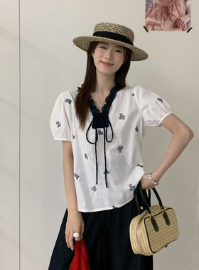 SS韩系绑带木耳边花朵刺绣V领短袖小衫宽松百搭上衣女D027H