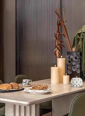 侘寂中古风样板房餐桌电视柜厨房高档永生花艺餐盘仿真面包组合