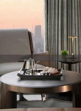 现代中古侘寂风样板房客厅茶几台灯咖啡壶托盘面包永生苔藓摆