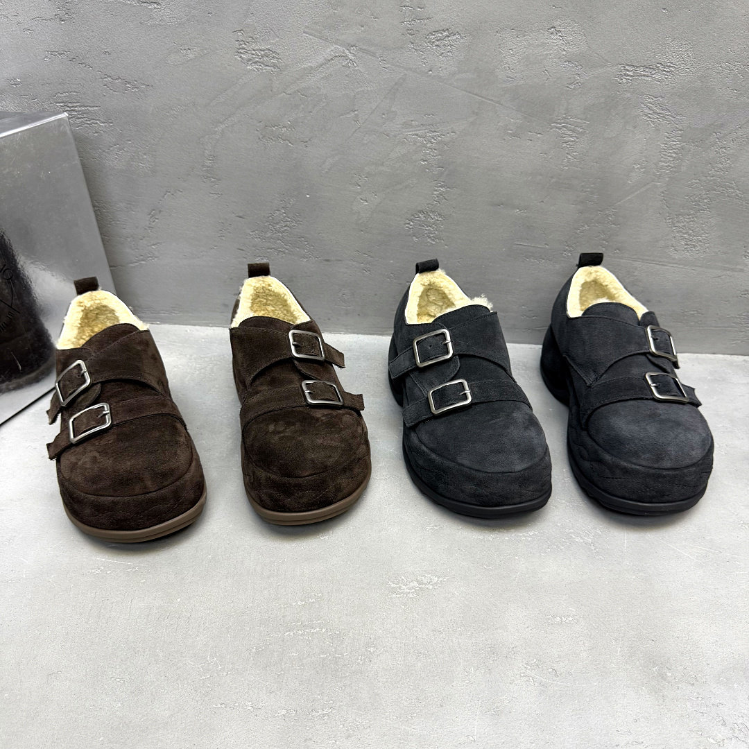 乐魔真皮加绒保暖勃肯鞋