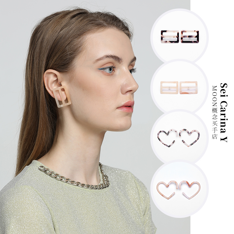 Moon concept designer SEI carina y fashion versatile acetic acid button Love Earrings 20 new