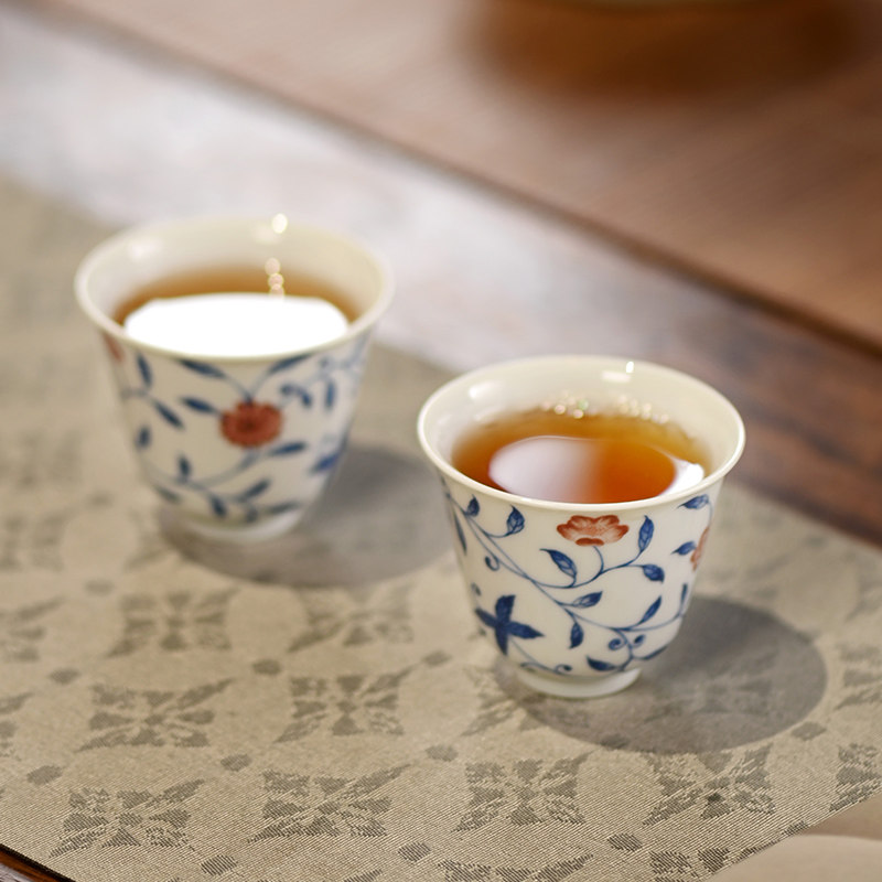 岩茶主人杯景德镇陶瓷茶杯主人杯个人功夫青花青花釉里红缠枝客杯
