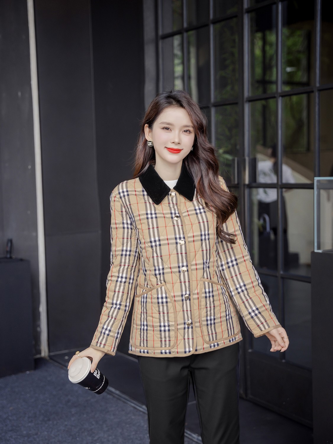 思尼莉莉家新款经典英伦风菱形格女装减龄保暖短款棉服128282